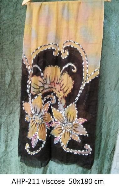 Embroidered Scarf 08
