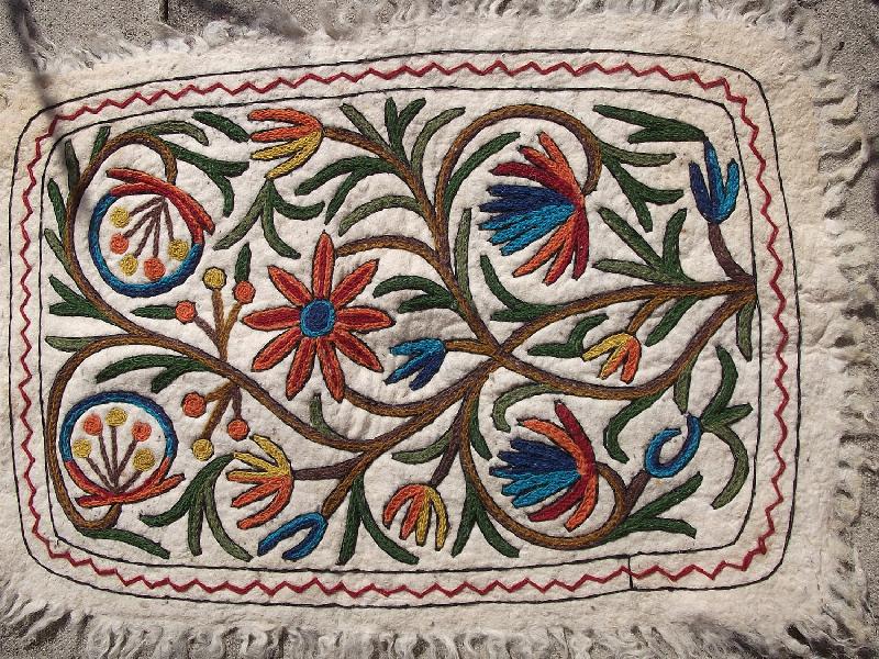 Handmade Kashmiri Rug 04