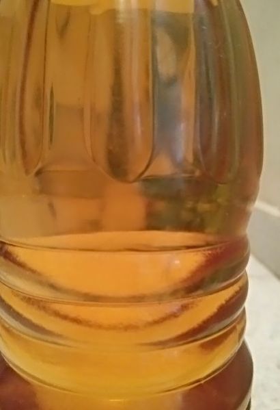 Cold Pressed Groundnut Oil 02