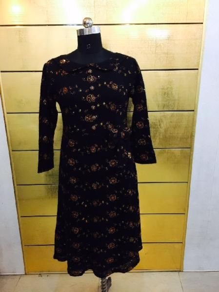 Ladies Woolen Kurti 01
