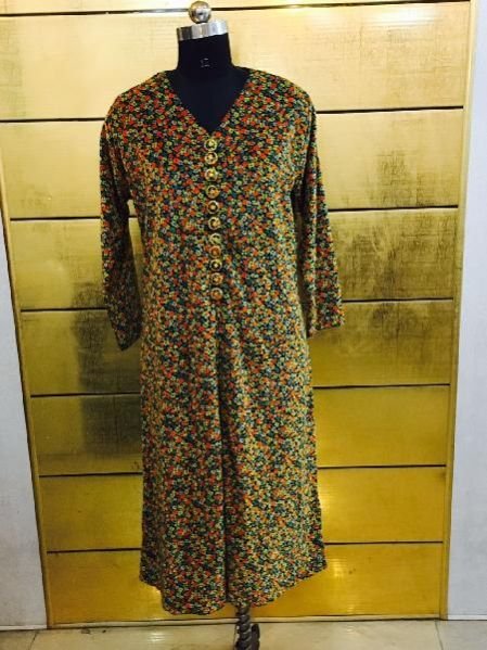 Ladies Woolen Kurti 03