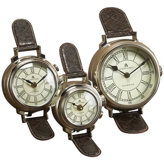 Metal Wrist Table Clock 01