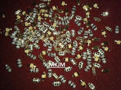 Gold Seamless Bead 04