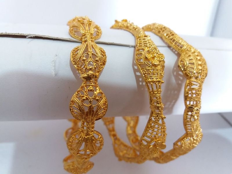 Zig Zag Metal Bangle 02