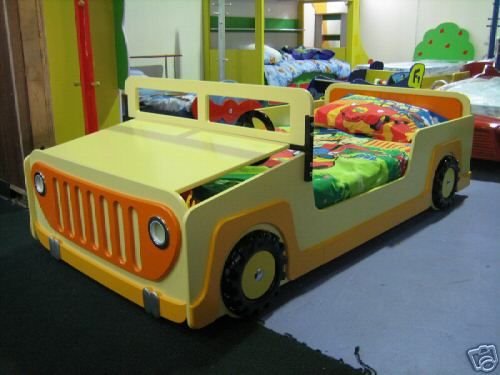 Kids Car Bed 02