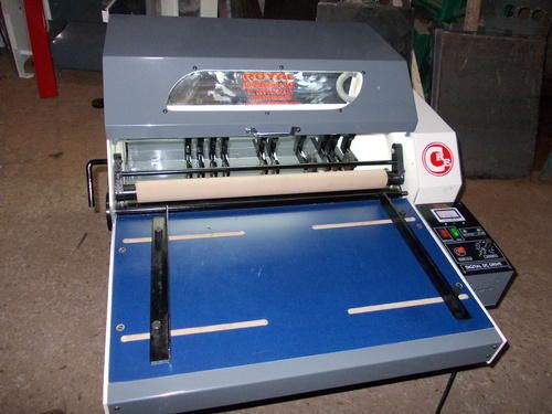 Half Cut Sticker Label Cutting Machine 01