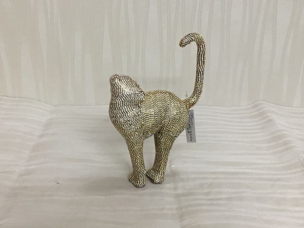 MI- 2347 Decorative Chain Figure