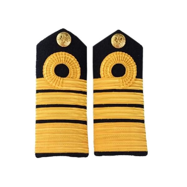 Military Epaulettes‎ 07
