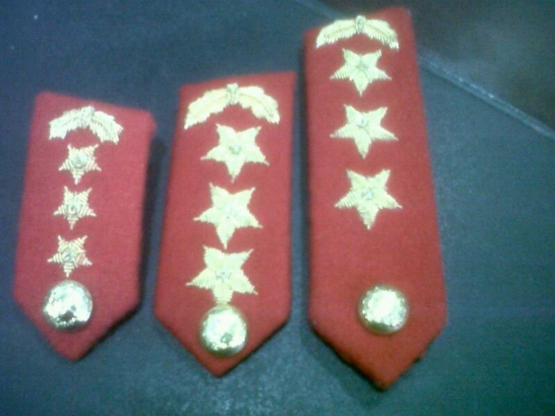 Military Epaulettes 11