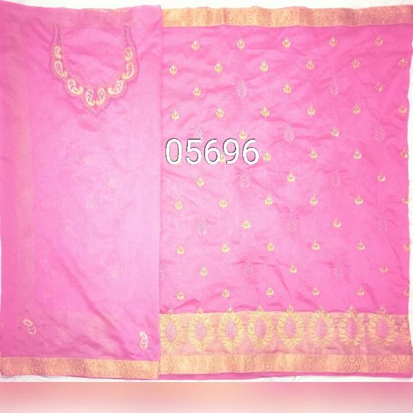 05696 Embroidered Saree