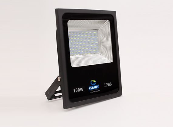 100 Watt Slimline Flood Light 01
