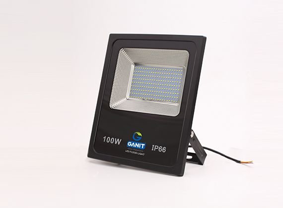 100 Watt Slimline Flood Light 04