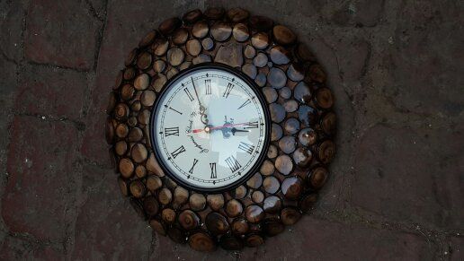 Wooden Wall Clock 05