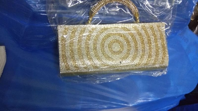 Lady Quinton Clutch 01