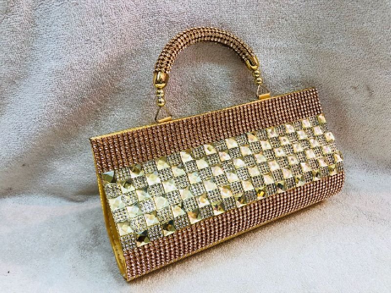 Lady Quinton Clutch 11