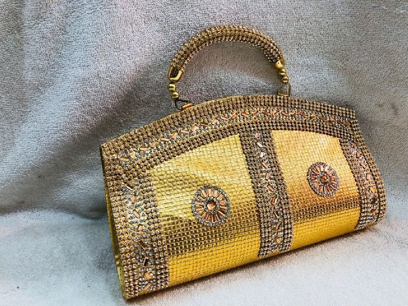 Lady Quinton Clutch 12