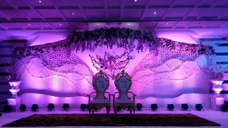 Wedding Stage 09