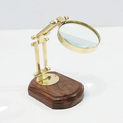 Magnifying Glass 05