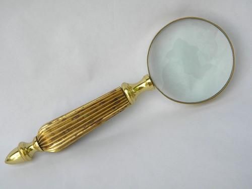 Magnifying Glass 06