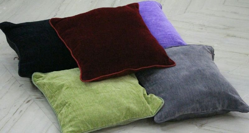 Velvet Cushion Cover 01