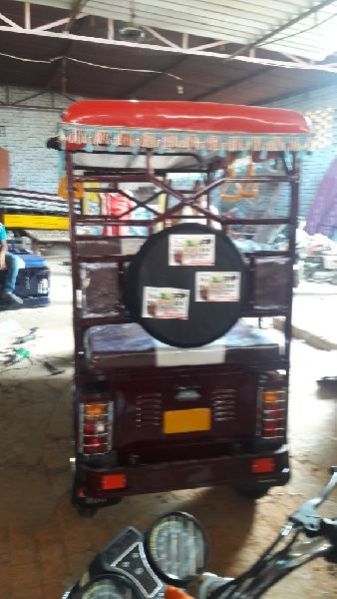 Three Wheeler E-Rickshaw 14