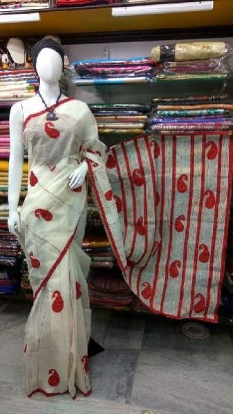 Khesh Applique Saree 05