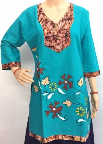 Ladies Handmade Garments 04