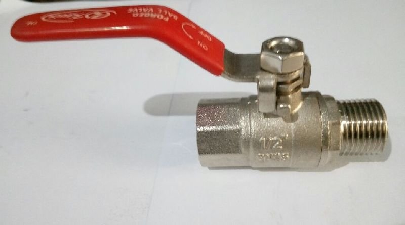 Heavy Brass 1/2 Inch Ball Valve 01