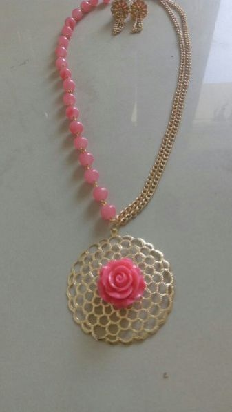 Imitation Jewellery 06