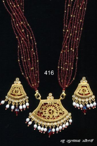 392 Original Thewa Pendant Set