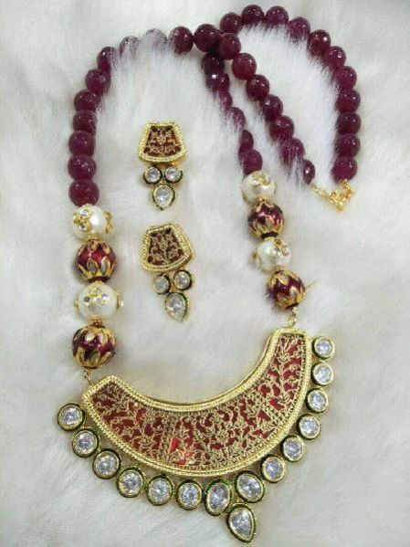 Thewa Necklace Set 11