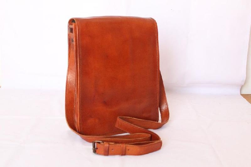 Mens Leather Casual Bag 01