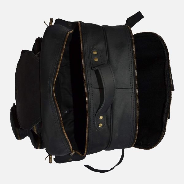 Large Black Leather Rucksack With Multiple Pockets Coburn 02