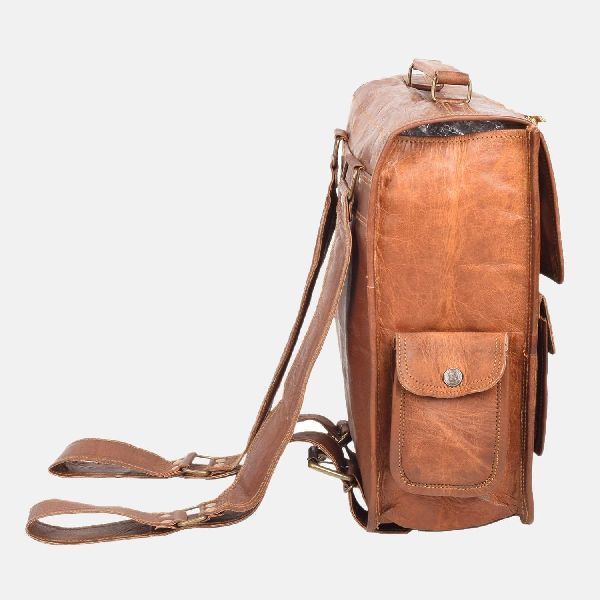 Mens And Womens Handmade Leather Rucksack Bellinger 02