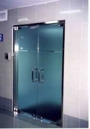 Glass Fitting Service 04