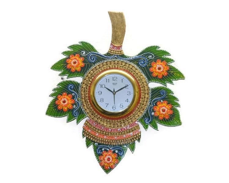 EIIR0194 Handmade Wooden Leaves Shaped Wall Clock
