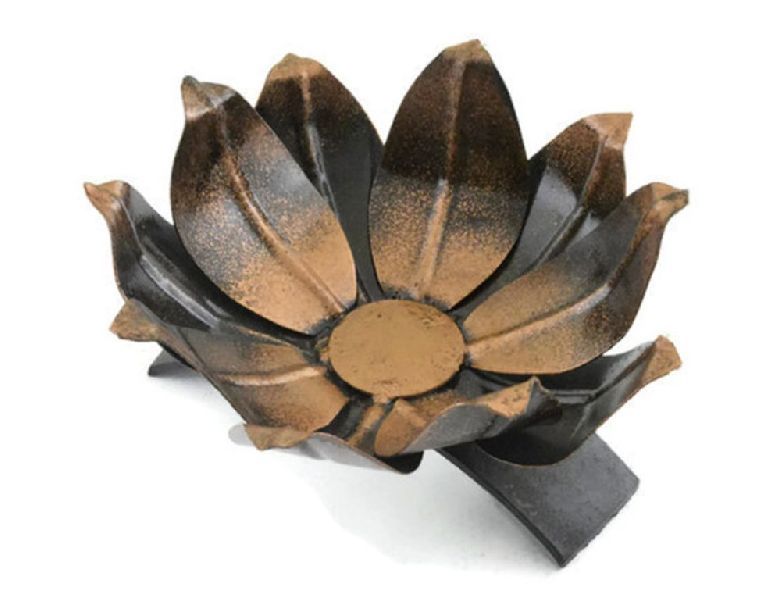 Iron Handcrafted Tea Light Stand 06