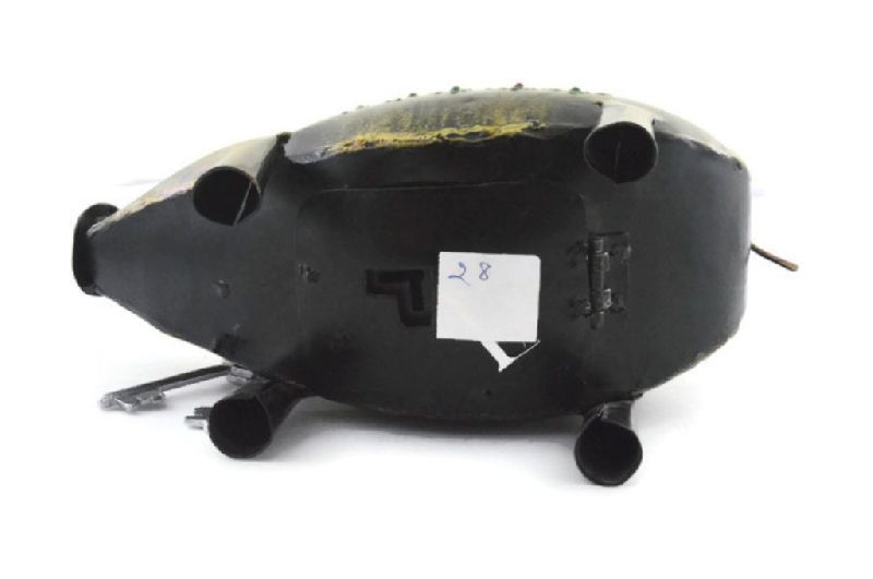 Iron Handmade Pig Shaped Coin Boxes 03