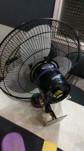 Wall Fan 03