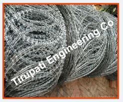 Flat Wrap Razor Barbed Wire 03