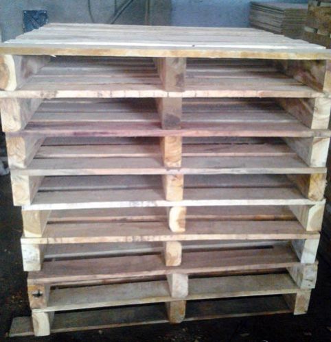 Wooden Pallets 03