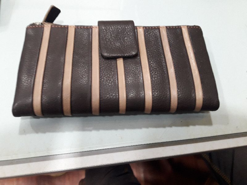Ladies Wallet 19