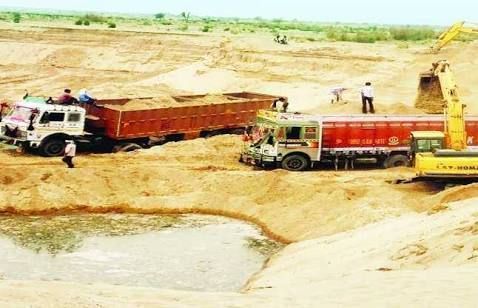 Sand Mining Servcie 02