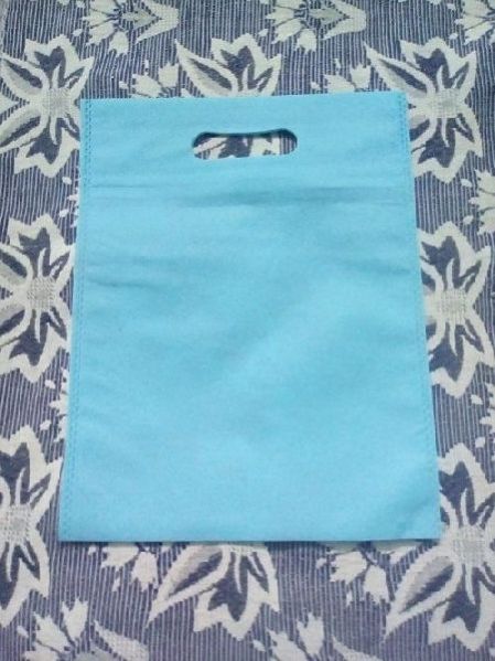 Non Woven D Cut Bag 02