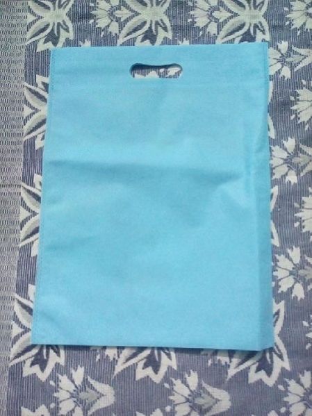 Non Woven D Cut Bag 06