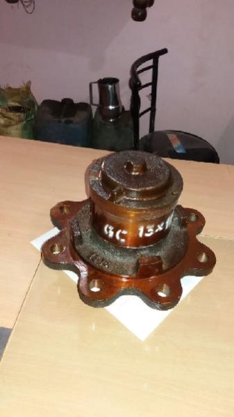 Tractor Trolley Hub 10