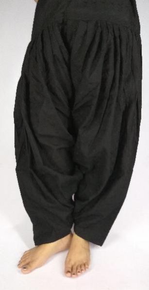 Ladies Embroidered Salwar 05