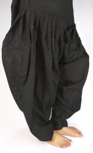 Ladies Embroidered Salwar 06