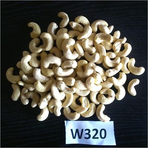 W320 Cashew Nuts 01