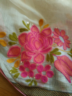 Hand Aari Work 04